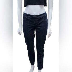 Tahari EUC  Dark Wash Straight Leg Jeans Size 4